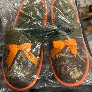 Woodland Creek Slippers